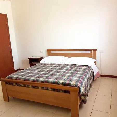 House With 5 Bedrooms In With Furnished Garden And Wifi 18 Km From The Beach Ferienhaus Monte San Pietrangeli