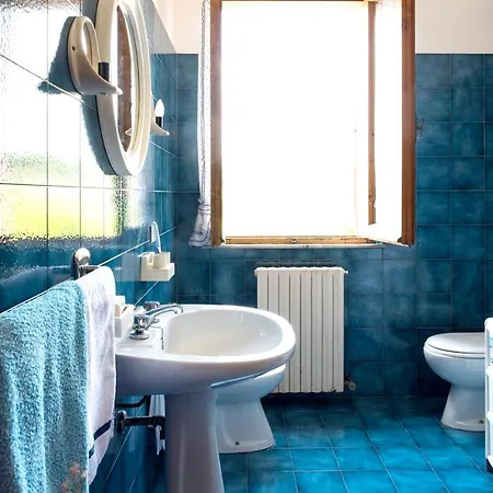 Ferienhaus House With 5 Bedrooms In With Furnished Garden And Wifi 18 Km From The Beach Monte San Pietrangeli