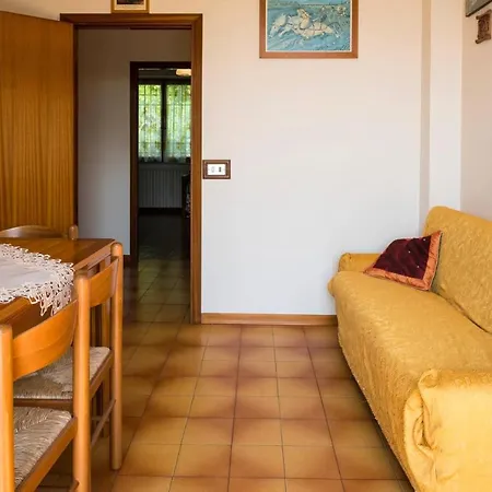 Ferienhaus House With 5 Bedrooms In With Furnished Garden And Wifi 18 Km From The Beach *